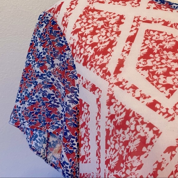 CAbi #732 Semi Sheer Coquette Red White Geometric Blouse Size Medium‎ - Picture 4 of 10